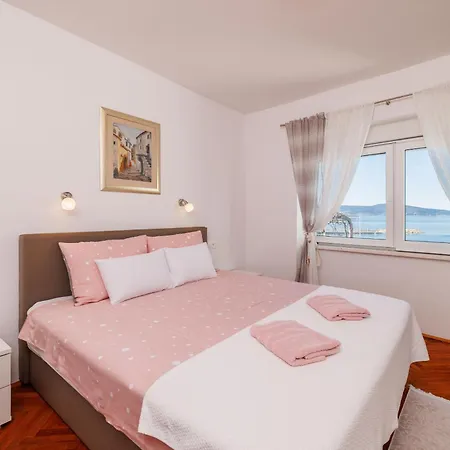 House Sea La Vie